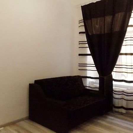 Apartment At Teodora Sqr Lviv Kültér fotó